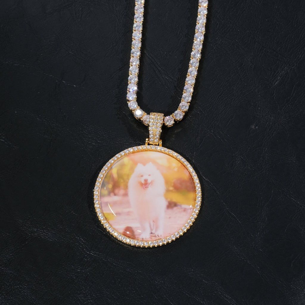 MEDIUM 3D CIRCLE CUSTOM PICTURE PENDANT - The GUU Shop
