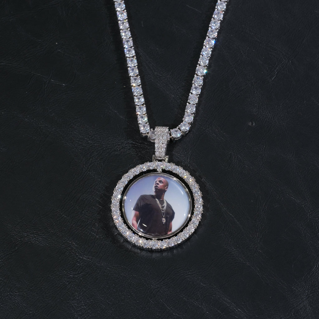 3D Spinning 2-Faced Custom Picture Pendant - The GUU Shop