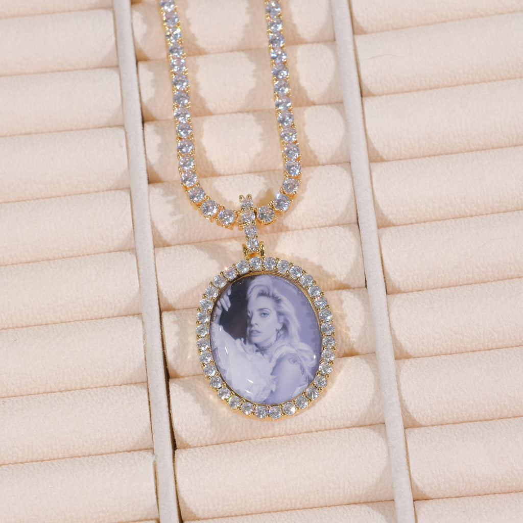 3D Oval Custom Picture Pendant - The GUU Shop