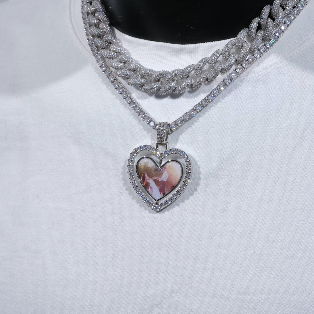 3D Spinning 2-Faced Heart Custom Picture Pendant - The GUU Shop