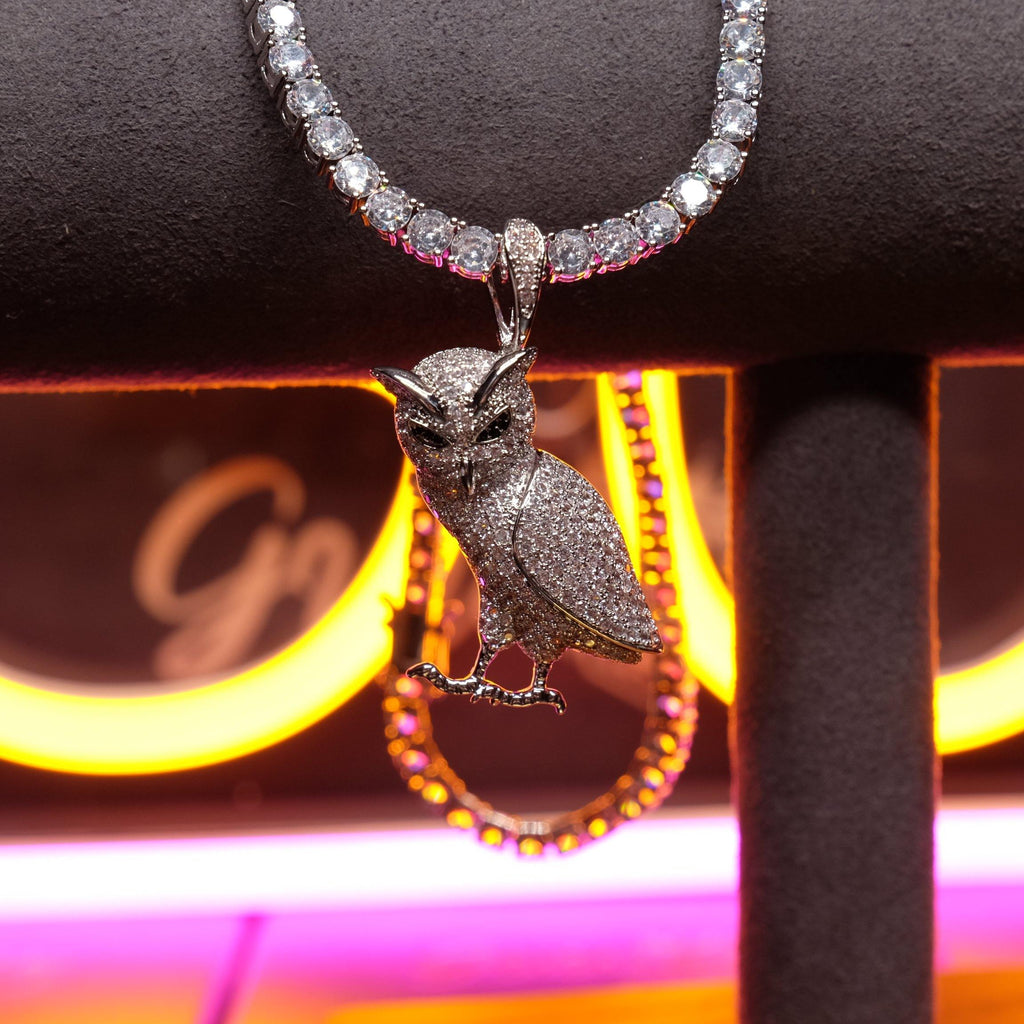 Iced 29mm  CZ   Gold-Plated Pendant &  Cuban Link Chain