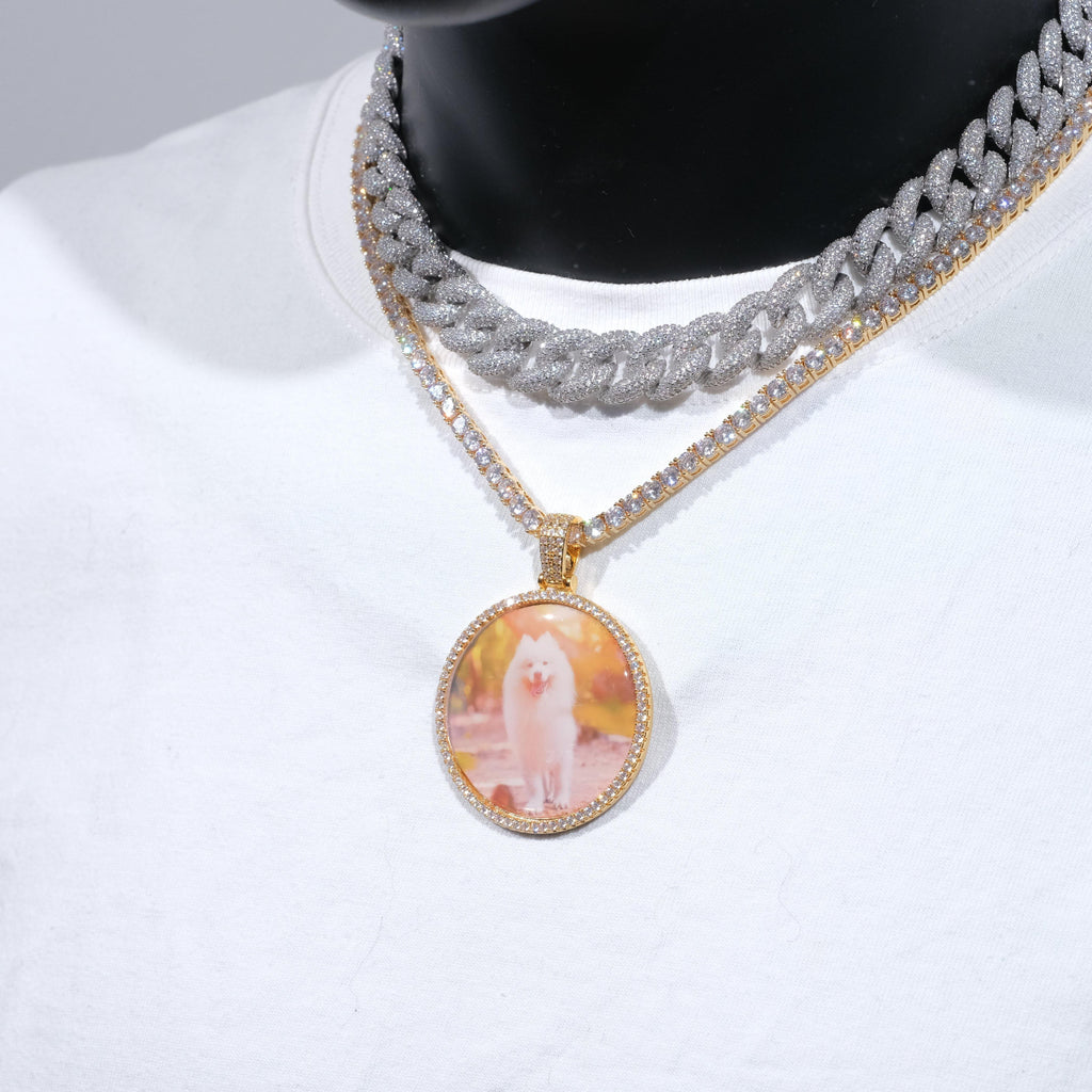 MEDIUM 3D CIRCLE CUSTOM PICTURE PENDANT - The GUU Shop
