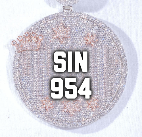 CUSTOM LETTER NECKLACE 3D BIG CROWN DISC