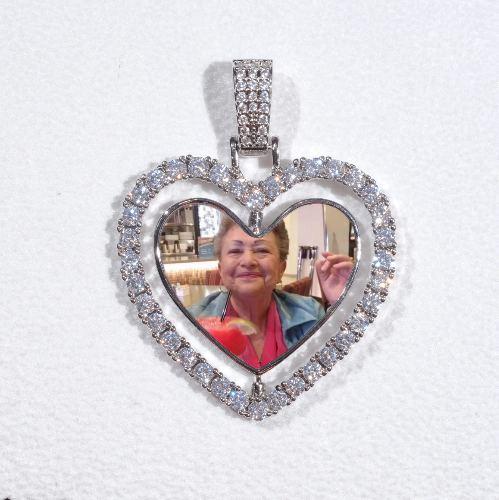 3D Spinning 2-Faced Heart Custom Picture Pendant