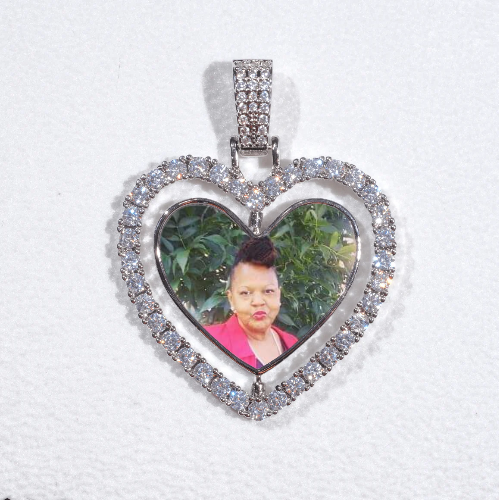 3D Spinning 2-Faced Heart Custom Picture Pendant