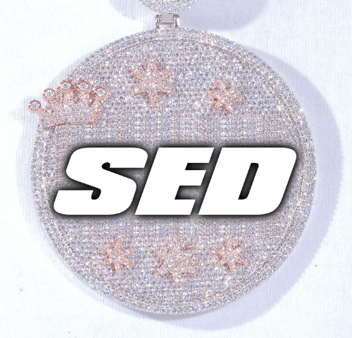 CUSTOM LETTER NECKLACE 3D BIG CROWN DISC