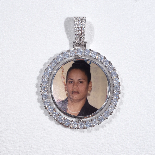 3D Spinning 2-Faced Custom Picture Pendant