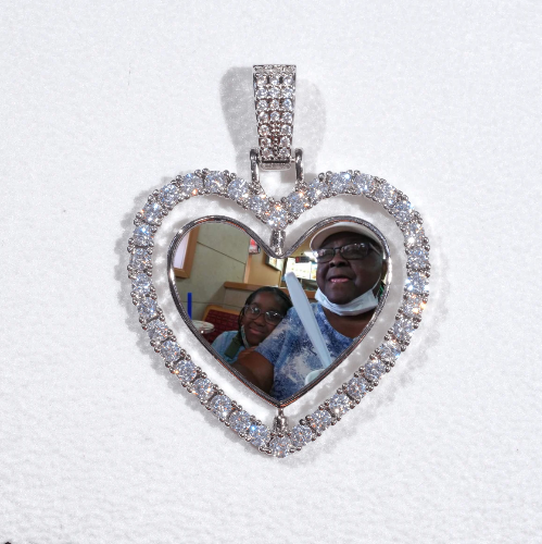 3D Spinning 2-Faced Heart Custom Picture Pendant