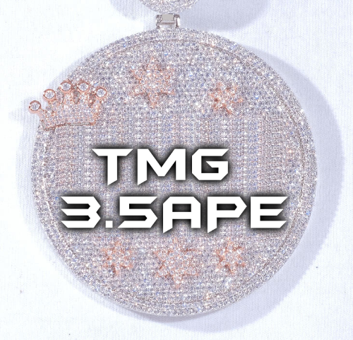 CUSTOM LETTER NECKLACE 3D BIG CROWN DISC