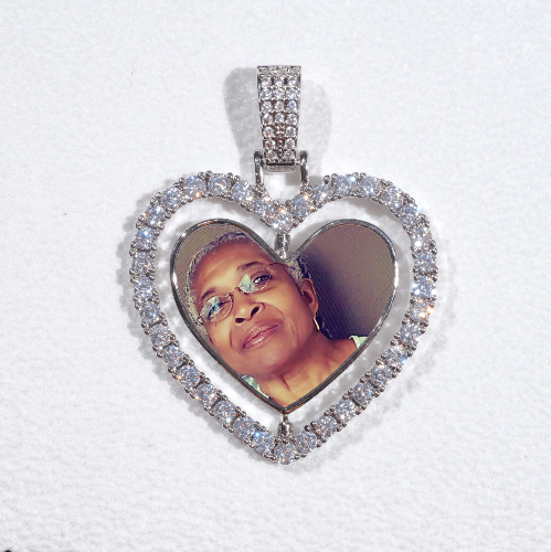 3D Spinning 2-Faced Heart Custom Picture Pendant