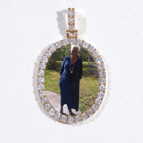 3D Oval Custom Picture Pendant