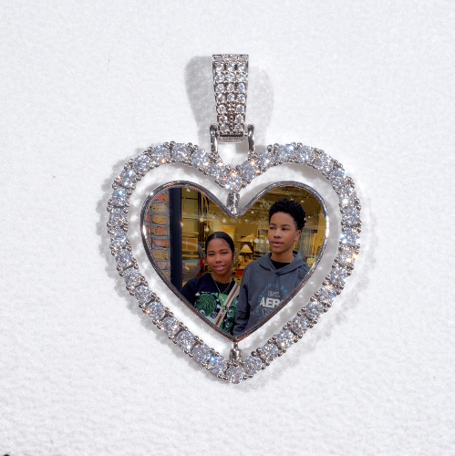 3D Spinning 2-Faced Heart Custom Picture Pendant