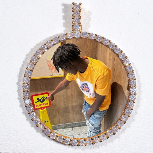 LARGE 3D CIRCLE CUSTOM PICTURE PENDANT