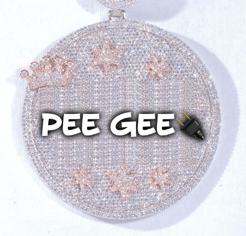 CUSTOM LETTER NECKLACE 3D BIG CROWN DISC