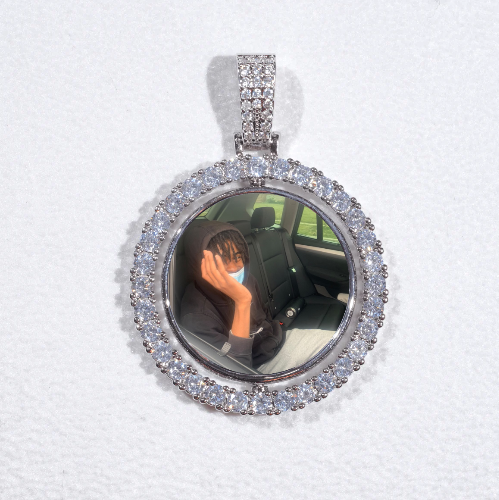 3D Spinning 2-Faced Custom Picture Pendant