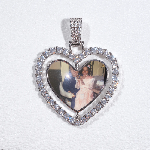 3D Spinning 2-Faced Heart Custom Picture Pendant