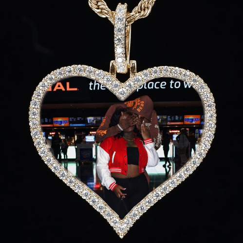 CUSTOM PICTURE PENDANT STYLE-3