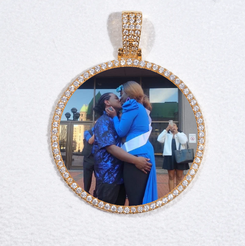 MEDIUM 3D CIRCLE CUSTOM PICTURE PENDANT