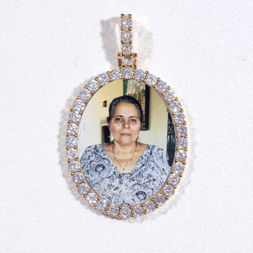 3D Oval Custom Picture Pendant