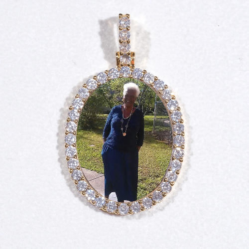 3D Oval Custom Picture Pendant