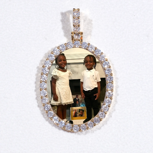 3D Oval Custom Picture Pendant