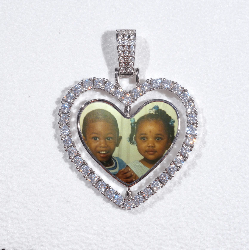 3D Spinning 2-Faced Heart Custom Picture Pendant