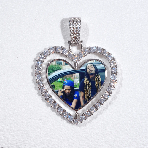 3D Spinning 2-Faced Heart Custom Picture Pendant
