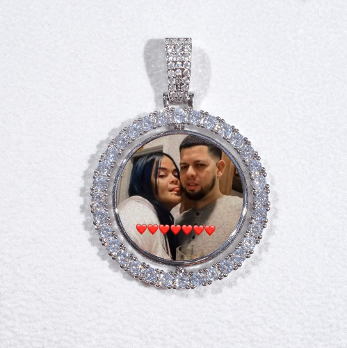 3D Spinning 2-Faced Custom Picture Pendant