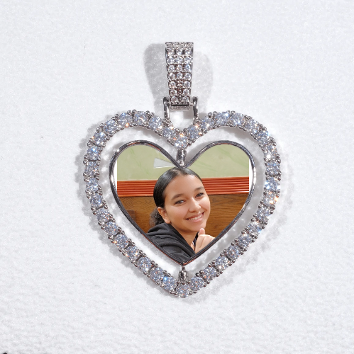 3D Spinning 2-Faced Heart Custom Picture Pendant