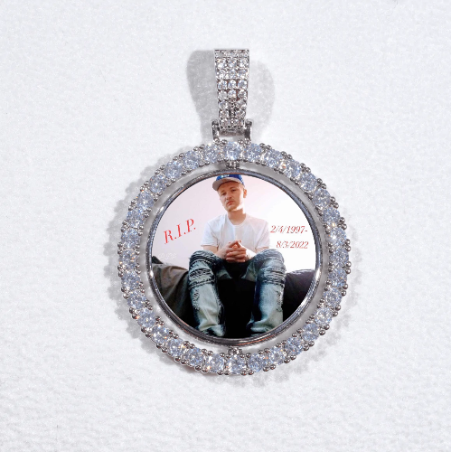3D Spinning 2-Faced Custom Picture Pendant