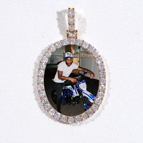 3D Oval Custom Picture Pendant