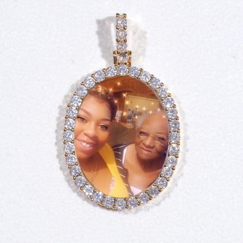 3D Oval Custom Picture Pendant
