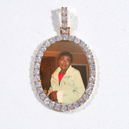 3D Oval Custom Picture Pendant