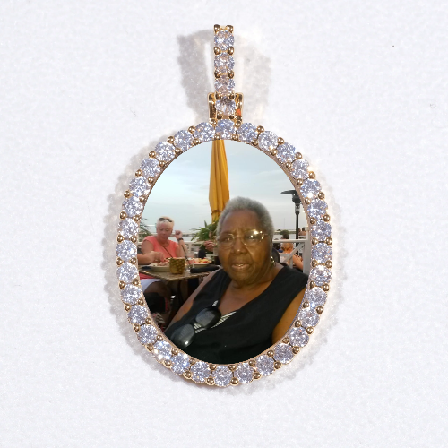 3D Oval Custom Picture Pendant