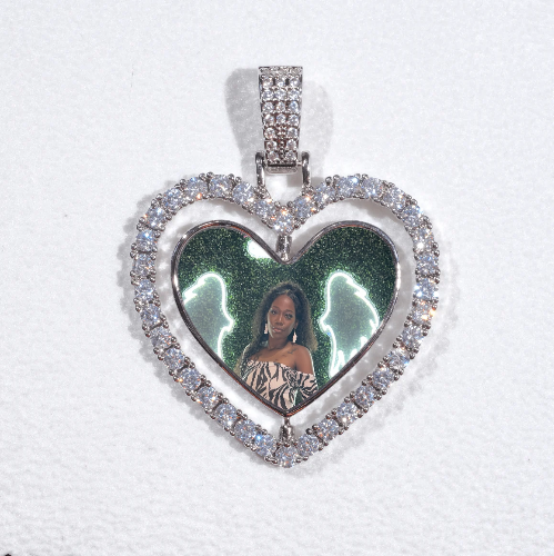 3D Spinning 2-Faced Heart Custom Picture Pendant