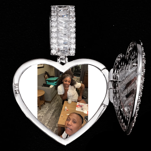CUSTOM PICTURE PENDANT STYLE-8