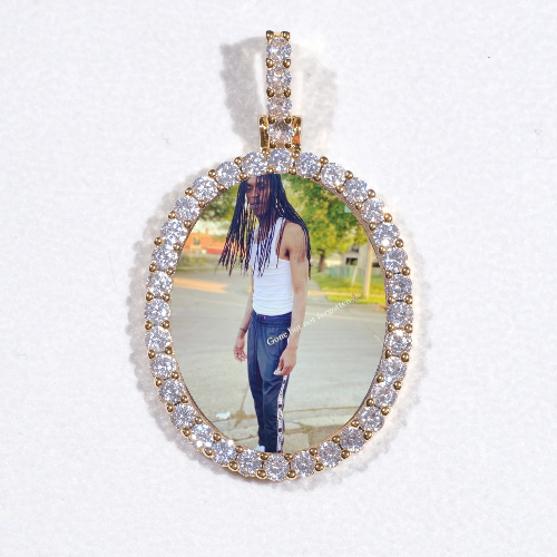 3D Oval Custom Picture Pendant