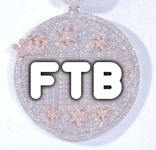 CUSTOM LETTER NECKLACE 3D BIG CROWN DISC