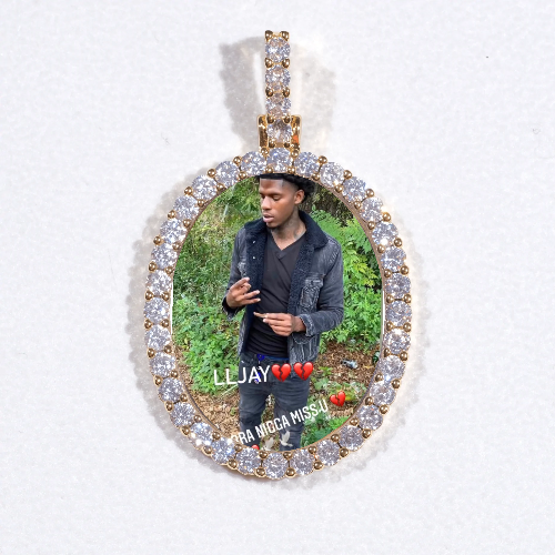 3D Oval Custom Picture Pendant