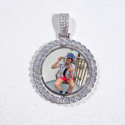 3D Spinning 2-Faced Custom Picture Pendant