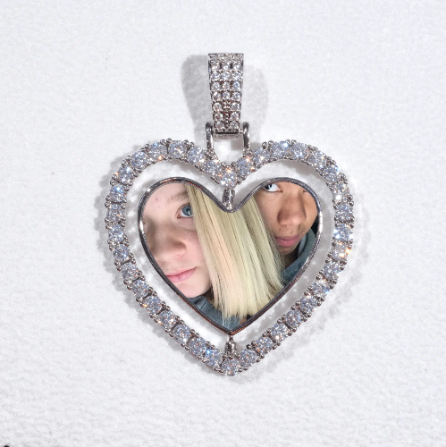3D Spinning 2-Faced Heart Custom Picture Pendant