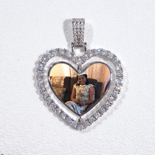 3D Spinning 2-Faced Heart Custom Picture Pendant
