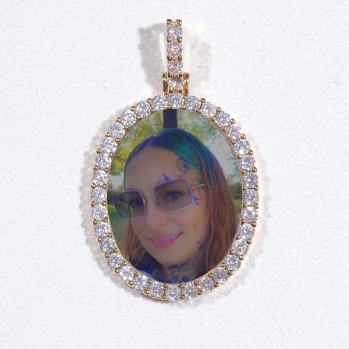 3D Oval Custom Picture Pendant