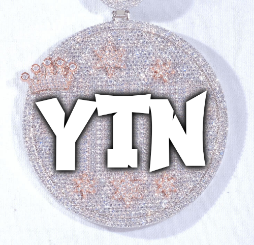 CUSTOM LETTER NECKLACE 3D BIG CROWN DISC