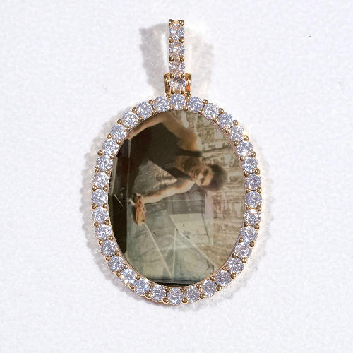 3D Oval Custom Picture Pendant