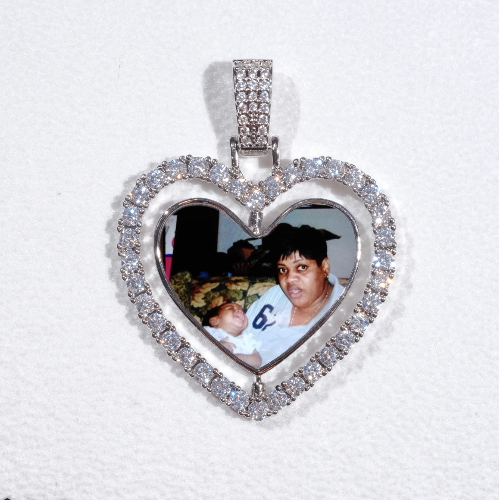 3D Spinning 2-Faced Heart Custom Picture Pendant