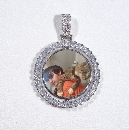 3D Spinning 2-Faced Custom Picture Pendant