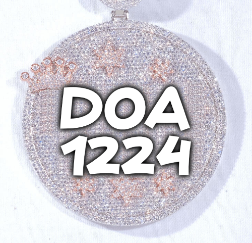 CUSTOM LETTER NECKLACE 3D BIG CROWN DISC