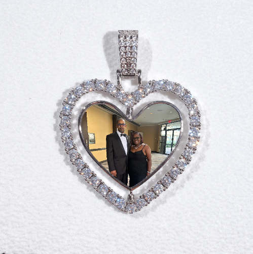 3D Spinning 2-Faced Heart Custom Picture Pendant