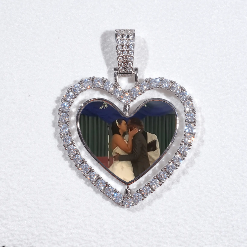 3D Spinning 2-Faced Heart Custom Picture Pendant
